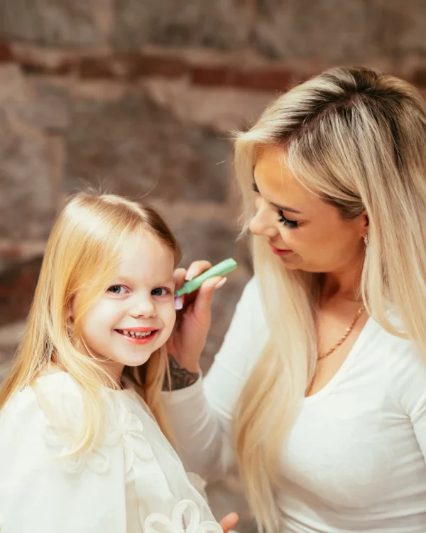 Kaameraga kõrvapuhasti